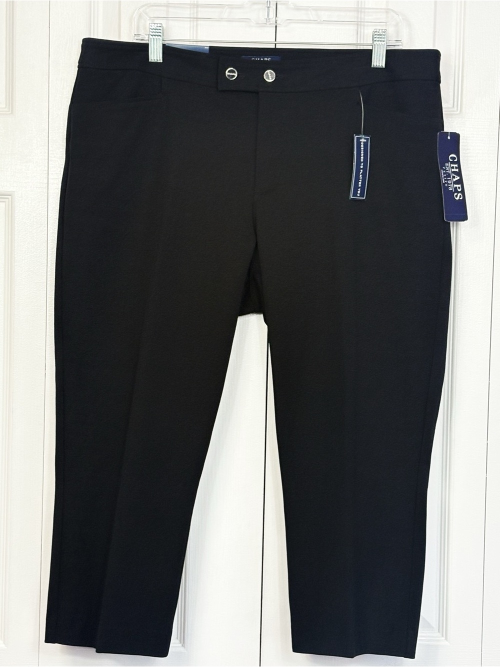 NWT Chaps Classic Black Slimming Fit Straight Leg Cropped Capri Pants 16P